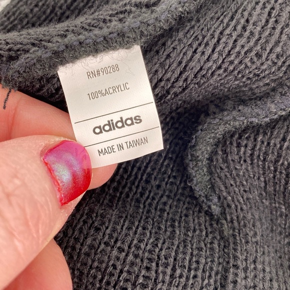 Adidas Originals Trefoil Black Womens Fit Knit Beanie - Picture 6 of 11